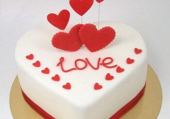 Торт на День Влюбленных на заказ